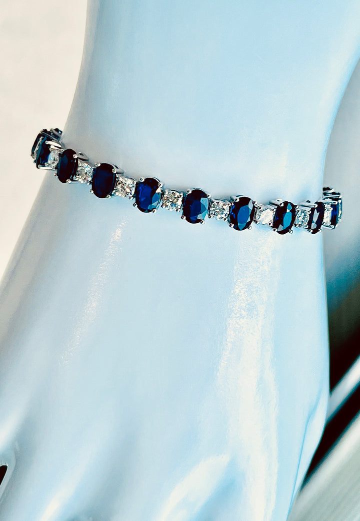 18K White Gold Bracelet Featuring 14.45ct Fine Sapphires and 3.25ctw Fine Diamonds