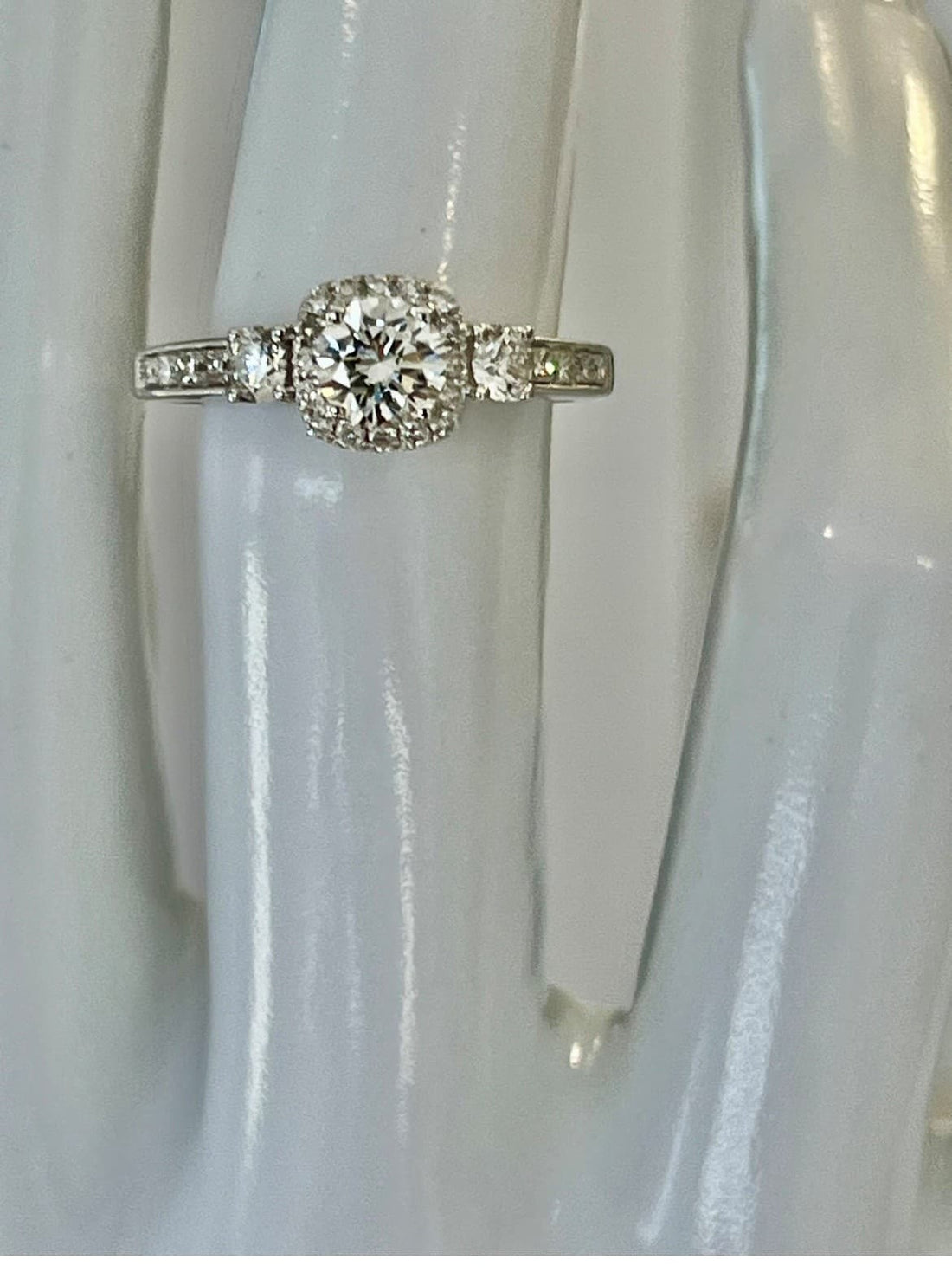 14K White Gold Engagement Ring Featuring a .49ct E VS2 Round Brilliant Diamond with .49ctw Diamond Accents