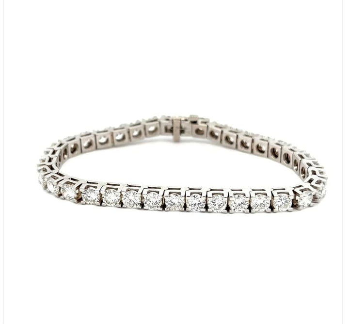 14K Yellow Gold Diamond Tennis Bracelet Featuring 9.10ctw Diamonds