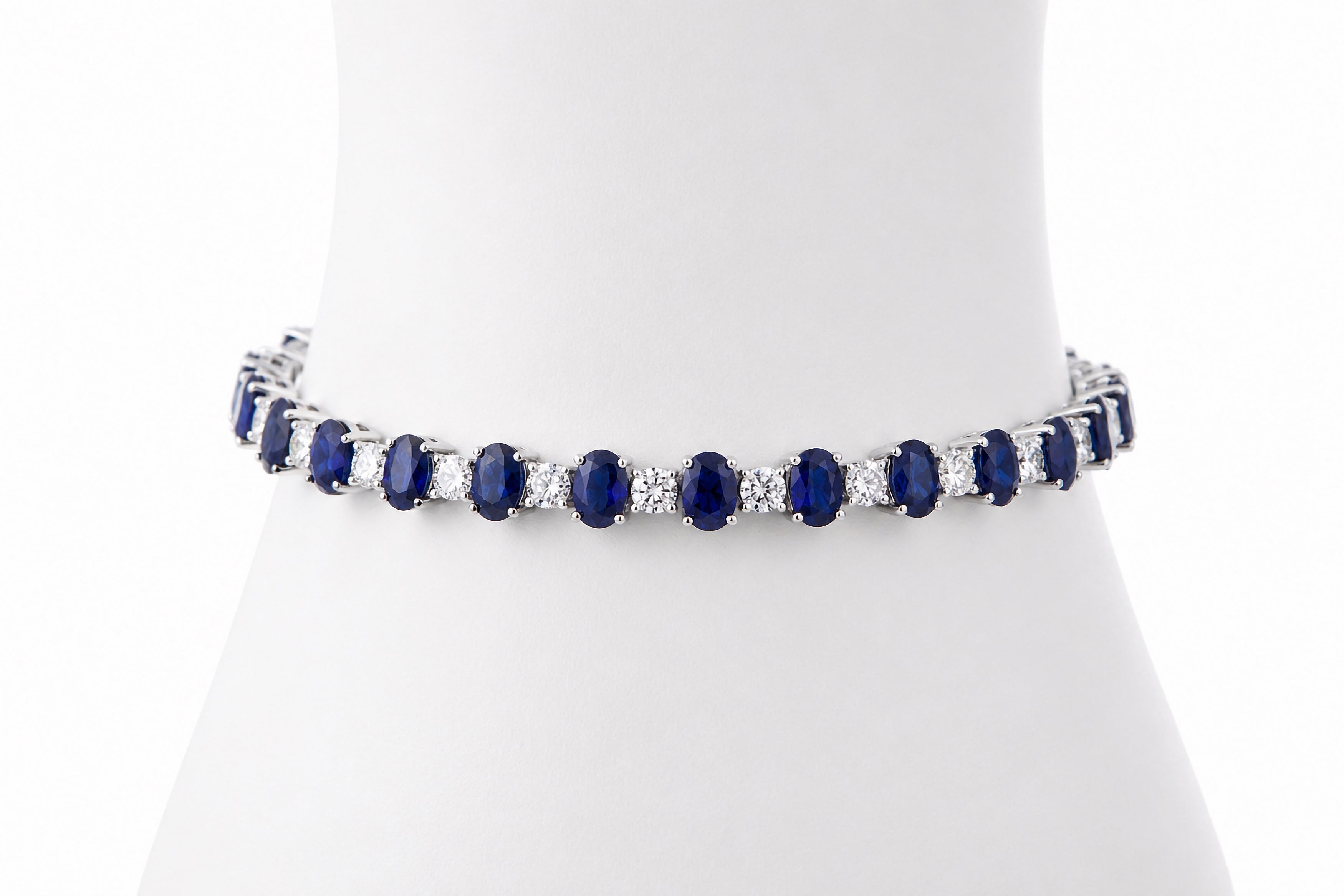 18K White Gold Bracelet Featuring 14.45ct Fine Sapphires and 3.25ctw Fine Diamonds 
